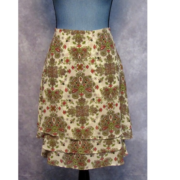 Nicole Miller Dresses & Skirts - Nicole Miller Tiered Skirt Green Pink Size 6